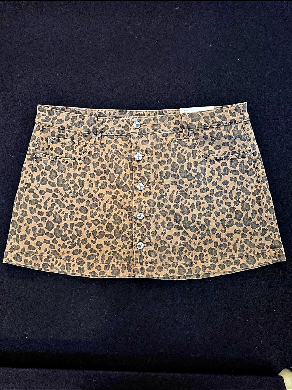 American Eagle Low-Rise Mini Skirt Leopard Mini Skirt Size 14 NWT